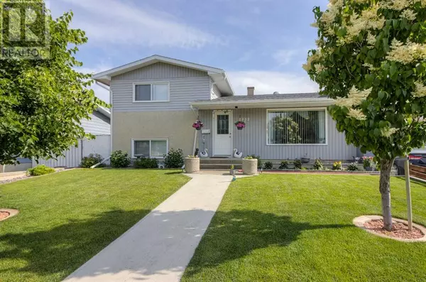 2235 23 Avenue, Coaldale, AB T1M1H4