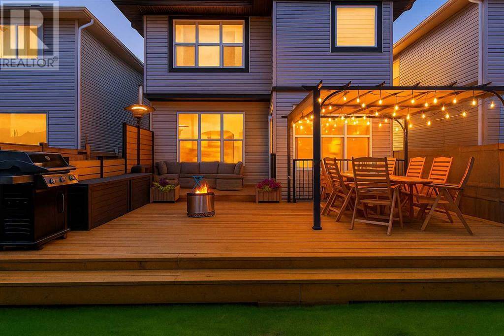 Airdrie, AB T4B4B2,415 Hillcrest Circle SW