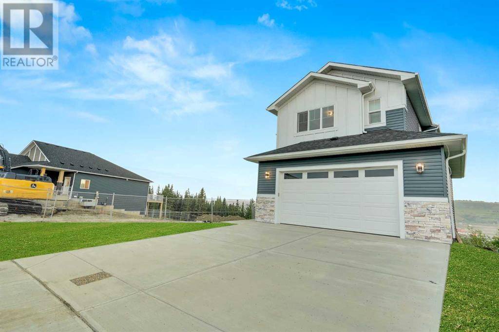 Cochrane, AB T4C2W9,499 Rivercrest View