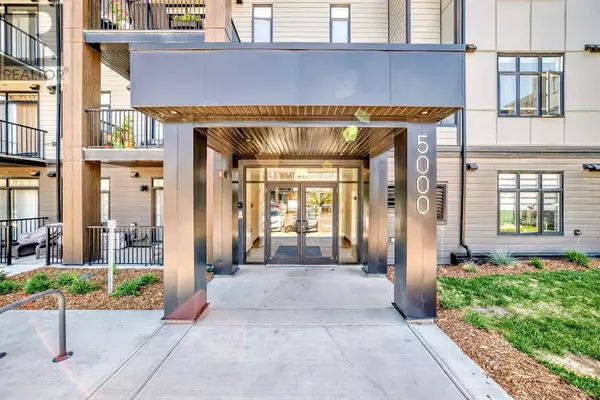 5214, 200 Seton Circle SE, Calgary, AB T3M3V3