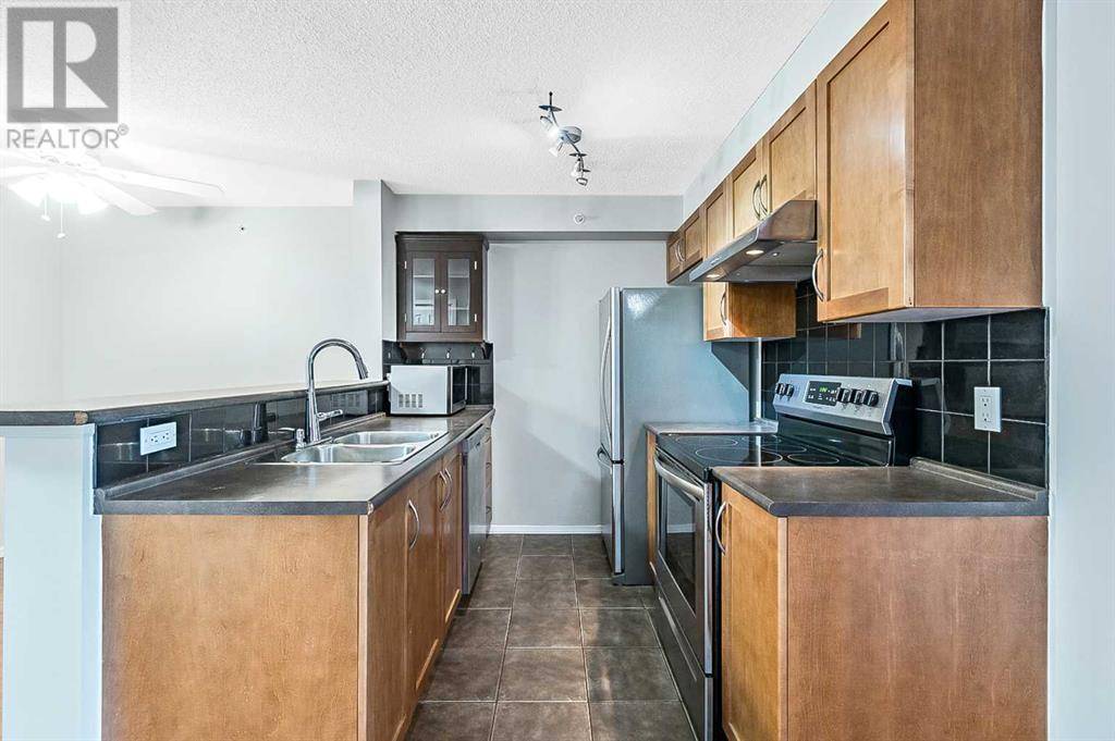 Calgary, AB T2Y0H7,2422, 8 Bridlecrest Drive SW