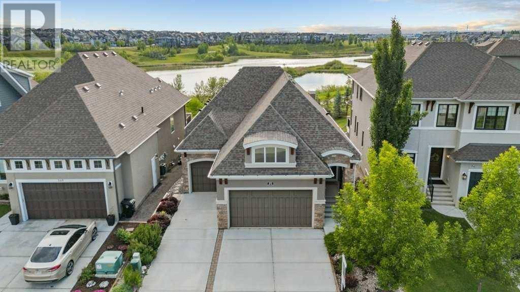 Calgary, AB T3M2H4,373 Marquis Landing SE