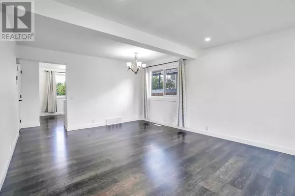 Calgary, AB t3j1t8,343 falshire Drive NE