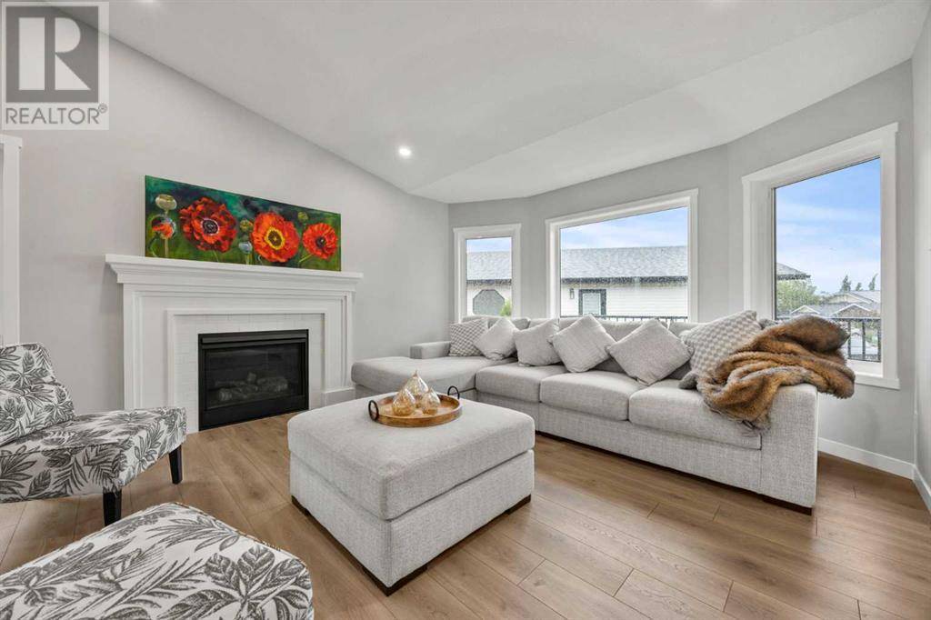 Okotoks, AB T1S1N7,335 Sheep River Place