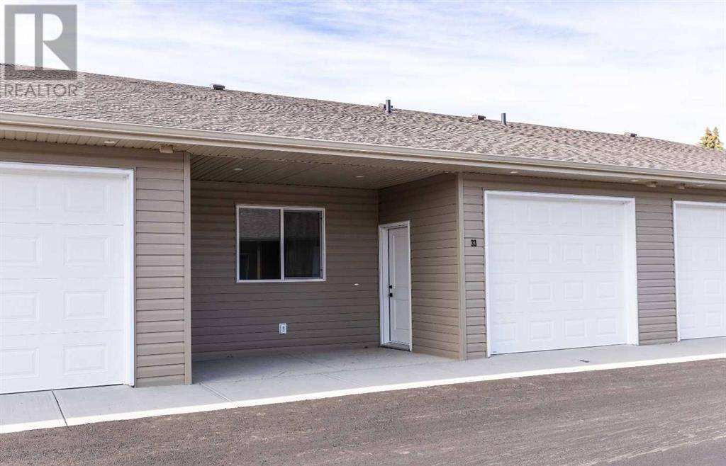 33, 200 Legacy Lane, Rimbey, AB T0C2J0