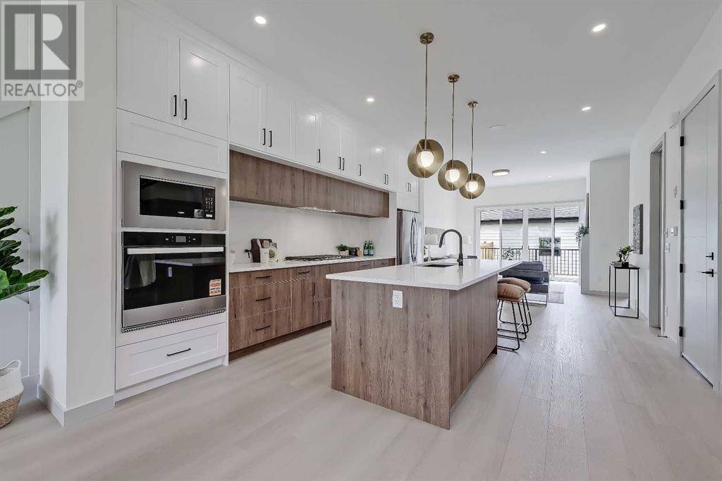 Calgary, AB T3B2A3,8829 47 Avenue NW