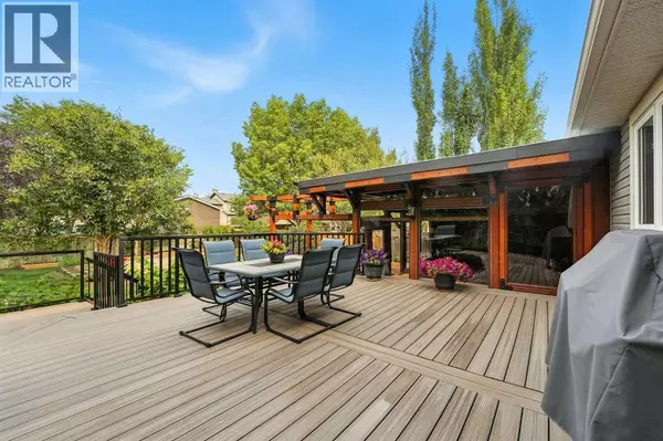 Langdon, AB T0J1X2,37 Thomas Street NW