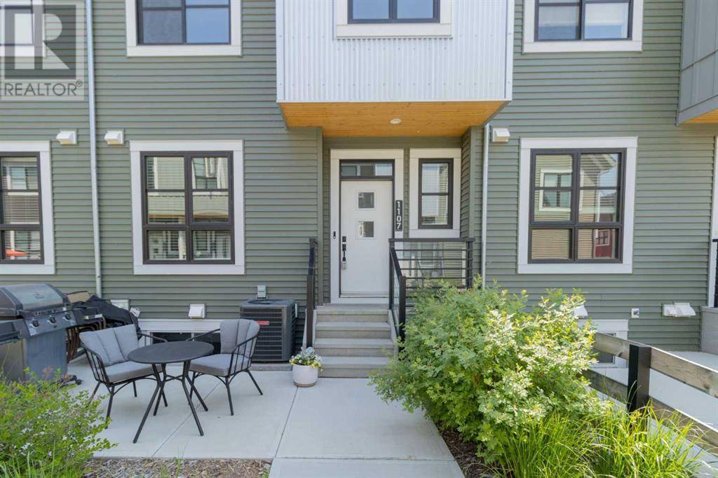 Calgary, AB T2X4N1,1107, 100 Walgrove Court SE