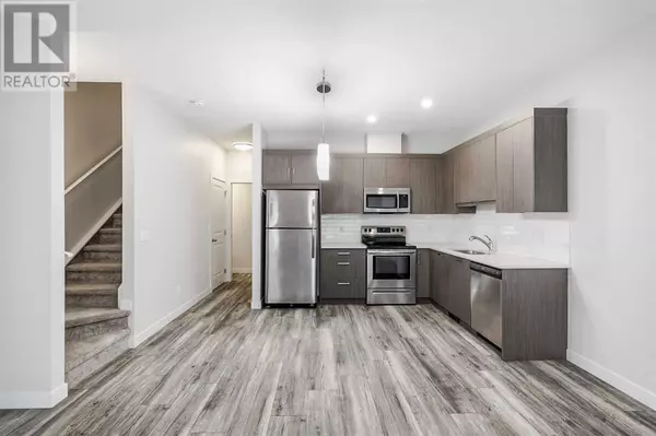 495 Canals Crossing SW, Airdrie, AB T4B4L3