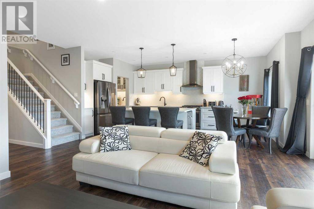 Airdrie, AB T4B3W7,206 Bayside Loop SW