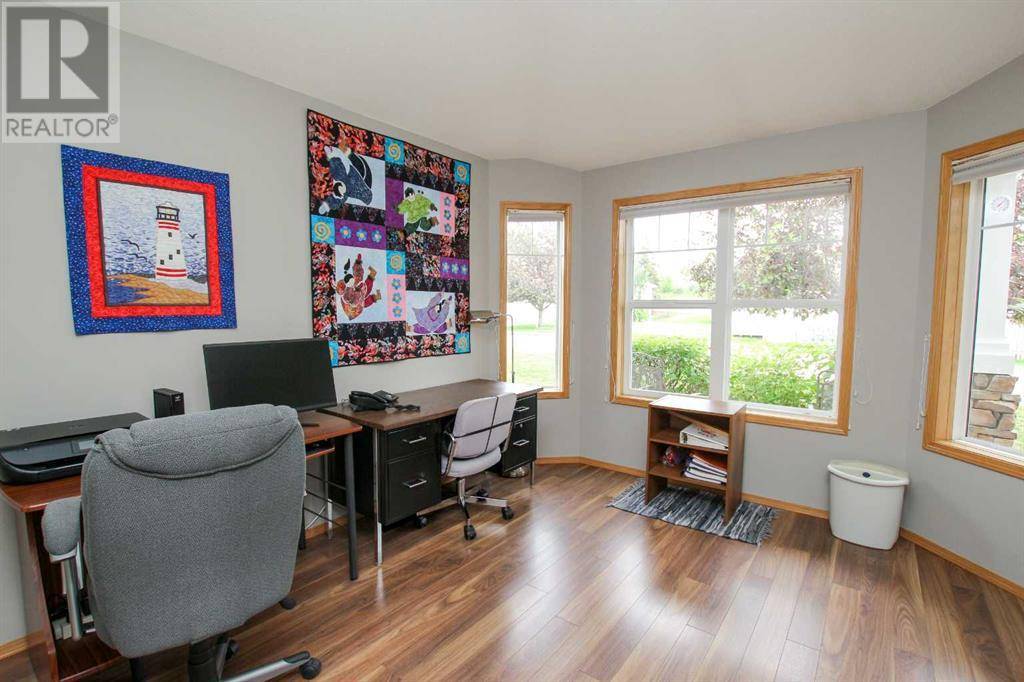 Red Deer, AB T4P3X1,25 Jenkins Drive