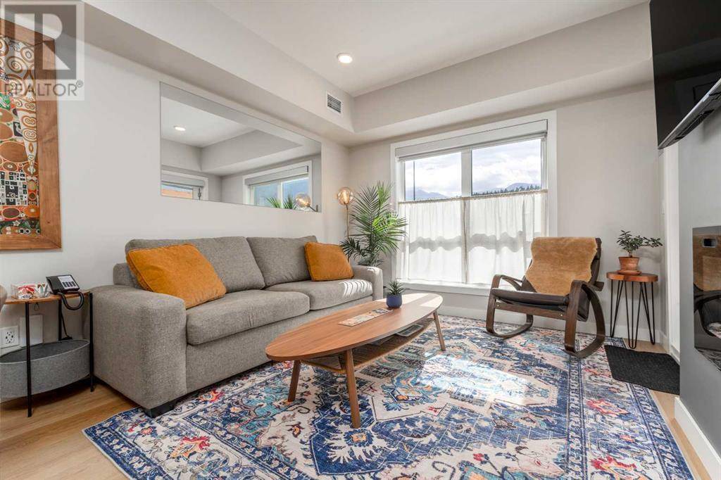 1215, 200 2 Avenue, Dead Man's Flats, AB T1W2W4