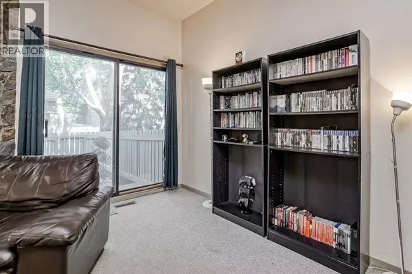 Calgary, AB T2X1L5,25, 99 Midpark Gardens SE