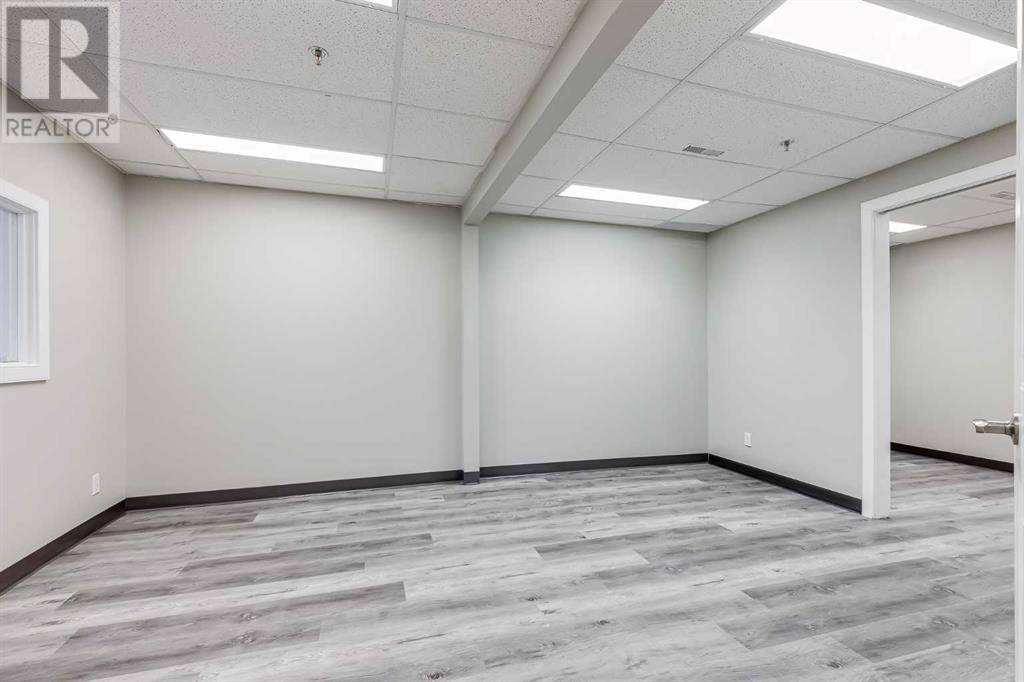 Calgary, AB T2A1J3,140, 5430 17 Avenue SE