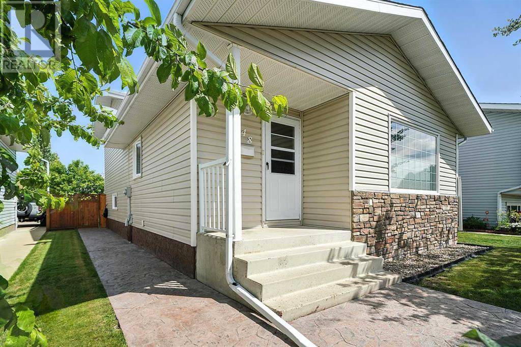 48 Elder Street, Red Deer, AB T4R2C6