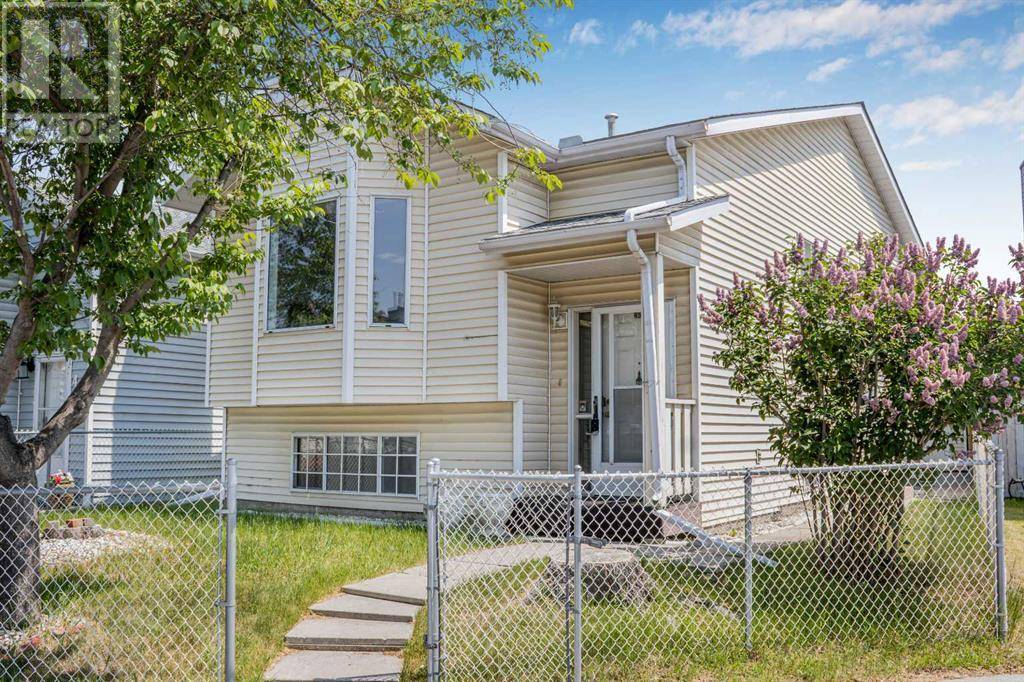 45 Erin Grove Place SE, Calgary, AB T2B3A6