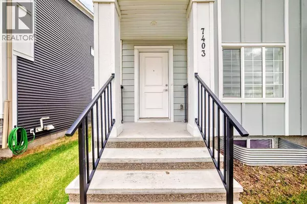 Calgary, AB T3S0E8,7403 202 Avenue SE