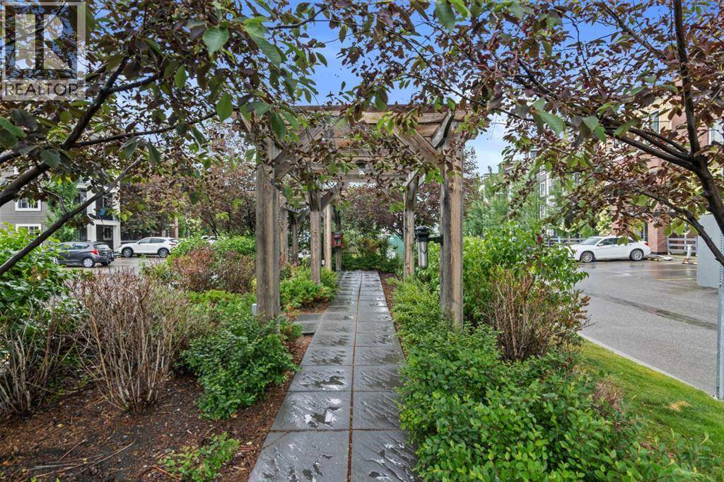Calgary, AB T2Z5C9,1218, 99 Copperstone Park SE