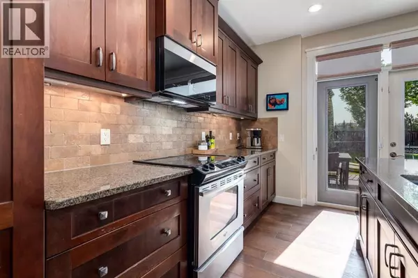 Calgary, AB T3M0S3,35 Cranarch Circle SE