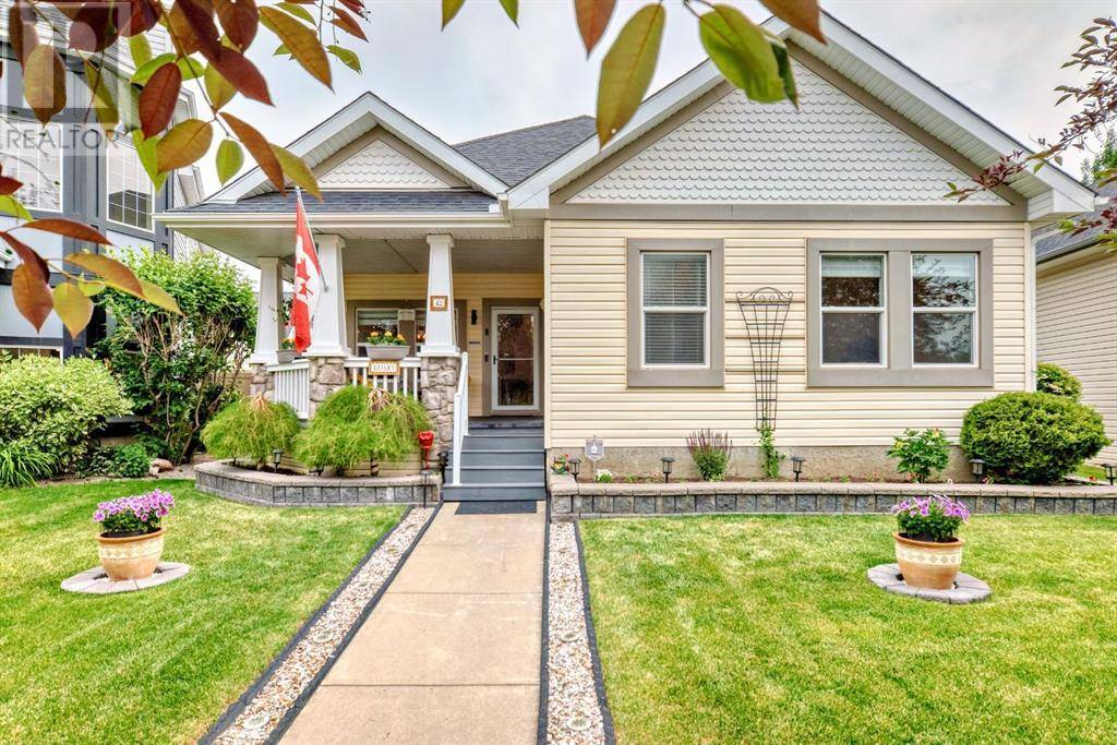 42 Inverness Close SE, Calgary, AB T2Z2X7