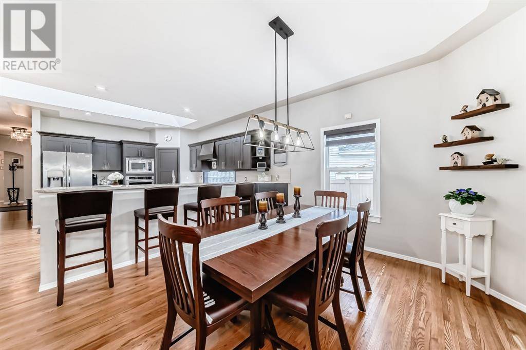 Calgary, AB T2Z2X7,42 Inverness Close SE