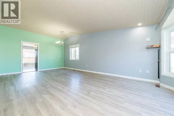 Grande Prairie, AB T8W2B3,9625 64 Avenue