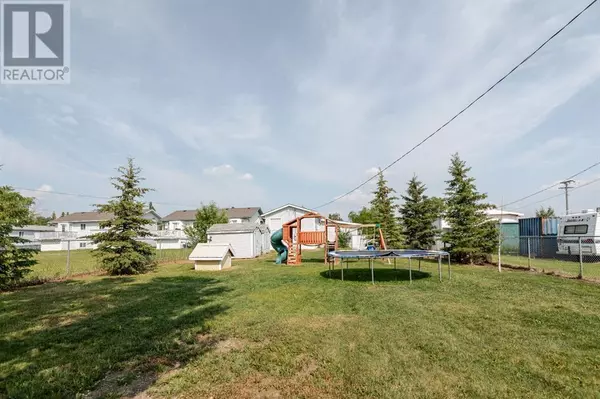 Beaverlodge, AB T0H0C0,507 6 Avenue