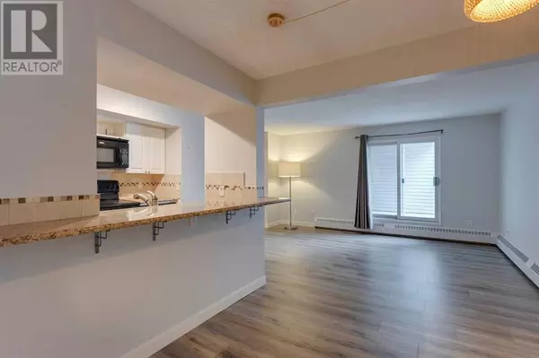 Calgary, AB T2S1P4,310, 2204 1 Street SW