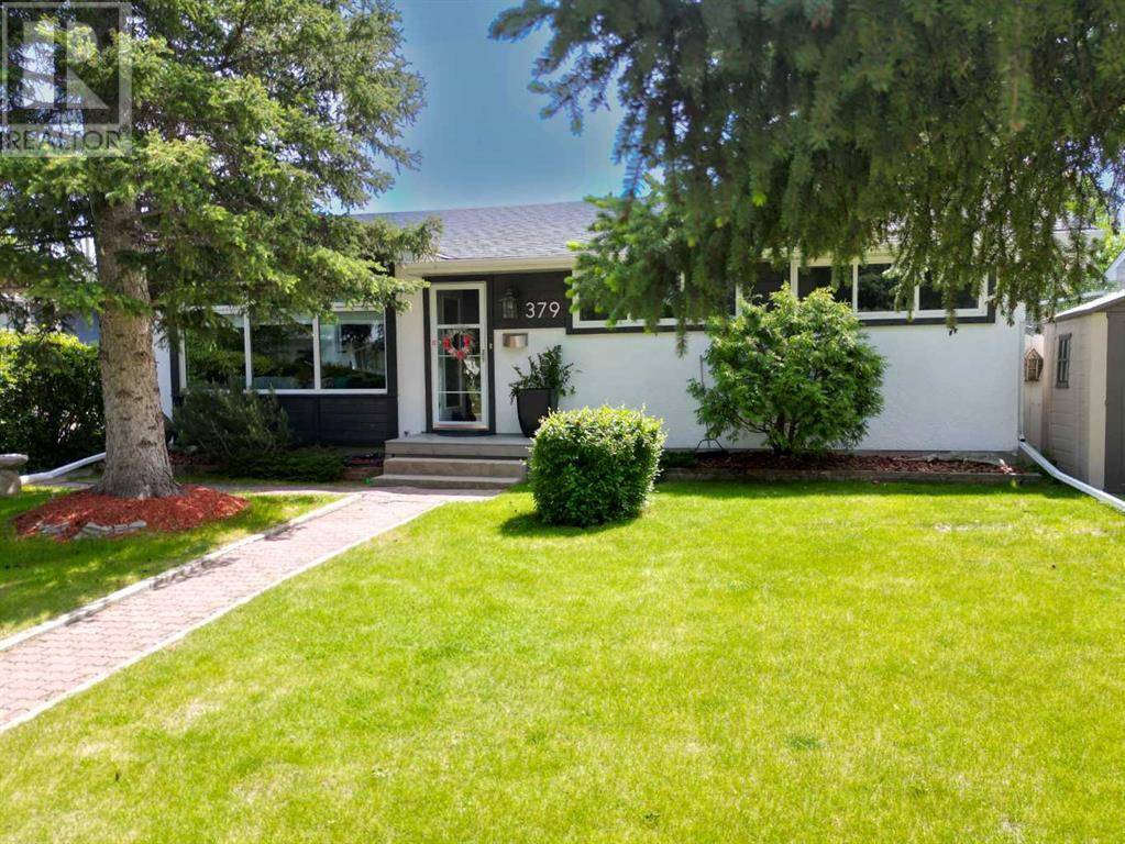 379 Westwood Drive SW, Calgary, AB T3C2W5