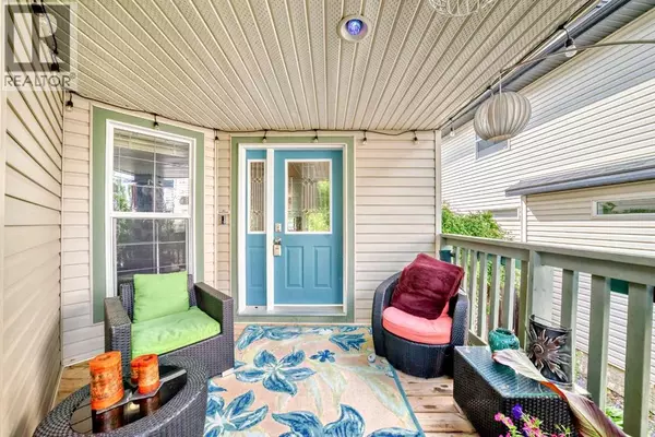 Calgary, AB T3B5Z6,73 Crestmont Drive SW