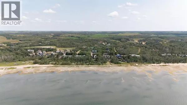 White Sands, AB T0C2L0,11 Aimie Avenue