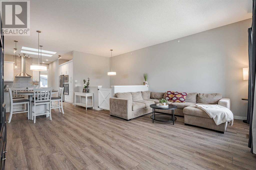 Calgary, AB T3P1L5,715 Livingston Way NE