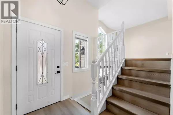 Calgary, AB T1Y7B2,7136 Laguna Way NE