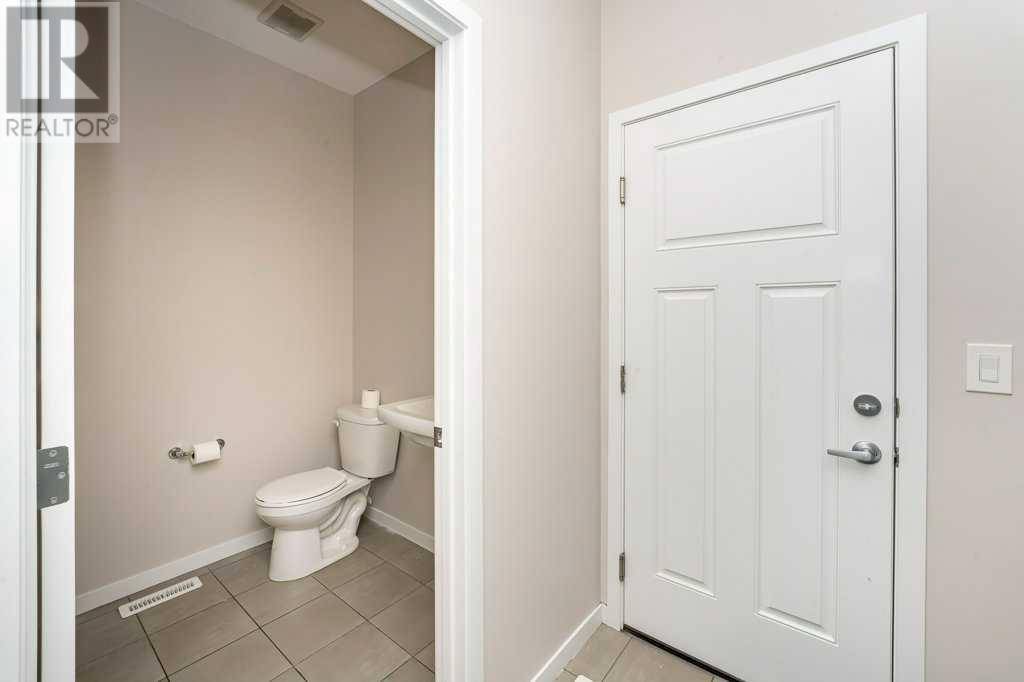 Calgary, AB T3M2V1,912 Seton Circle SE