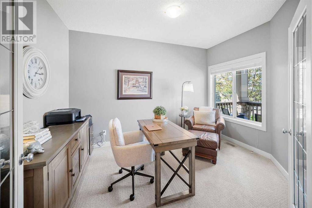 Calgary, AB T2X3Y5,232 Chapalina Terrace SE