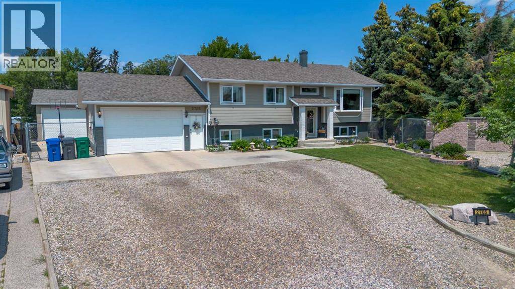 2705 32A Avenue S, Lethbridge, AB T1K2Y1