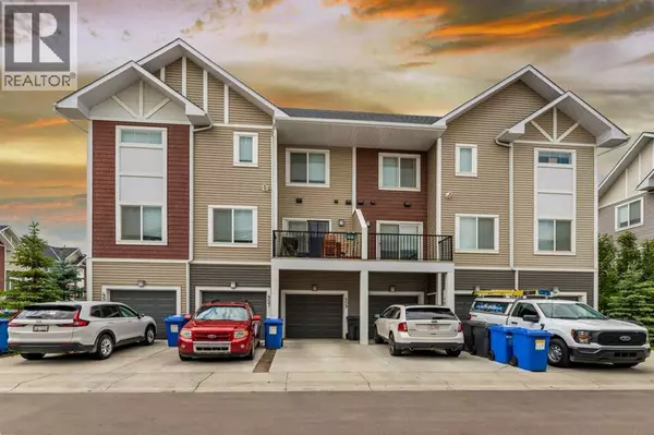 Airdrie, AB T2B4L3,457 Canals Crossing SW
