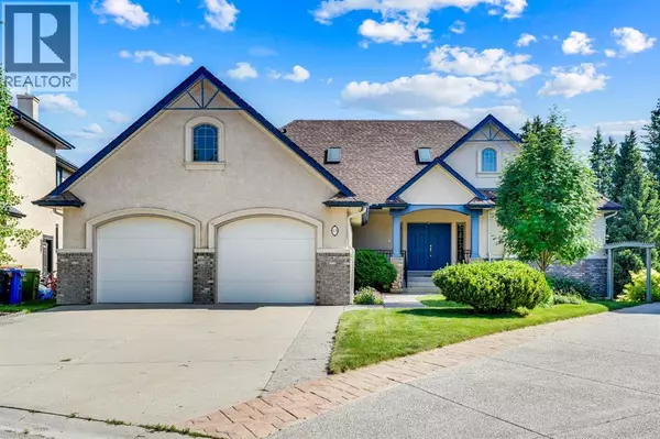 63 Discovery Ridge Point SW, Calgary, AB T3H4R1