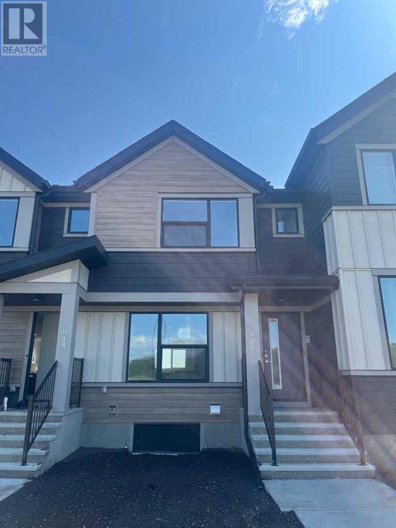 922 Wolf Willow Boulevard SE, Calgary, AB T2X5R7