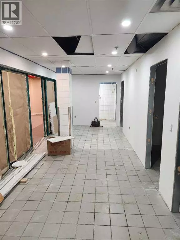 Calgary, AB T2G0B6,8, 132 3 Avenue SE