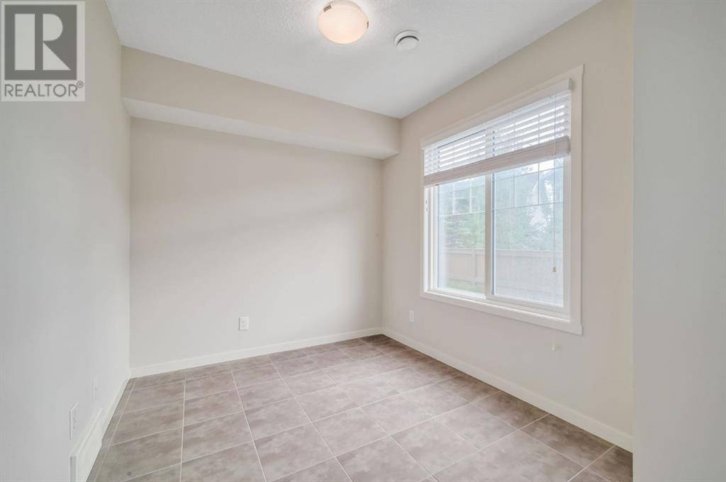 Calgary, AB T3R0Z7,607 Nolanlake Villas NW