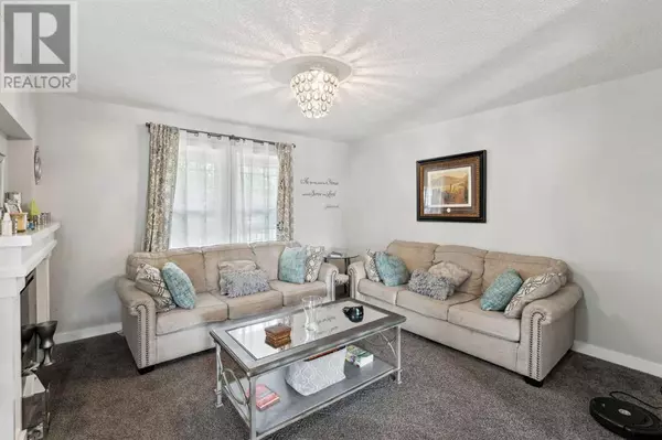 Calgary, AB T2X2C6,1488 Legacy Circle SE