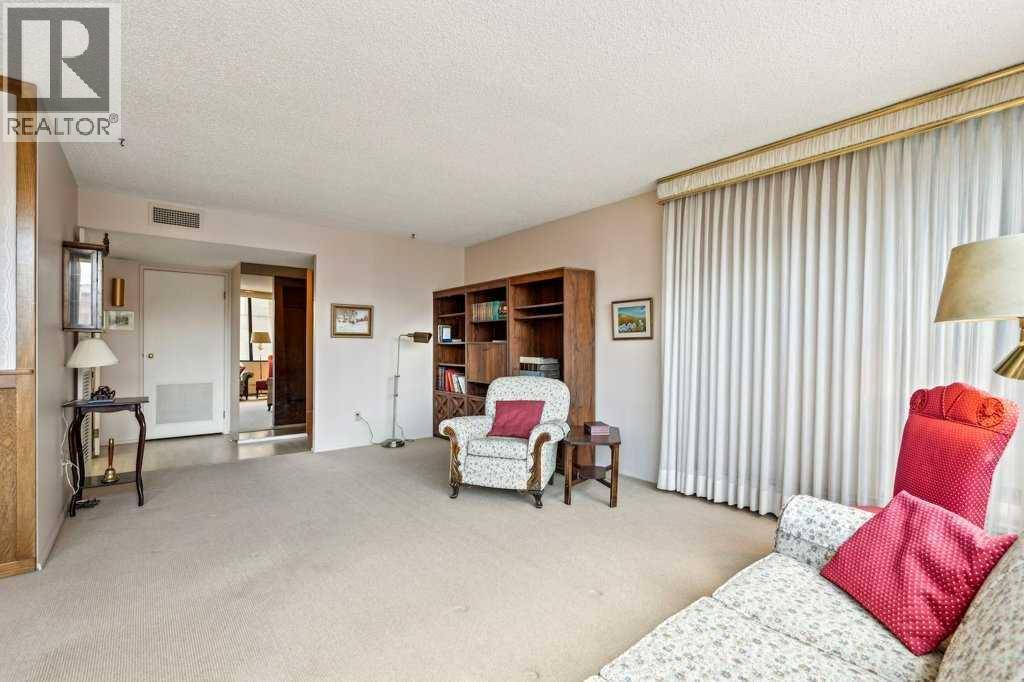 Calgary, AB T2S2T3,303, 330 26 Avenue SW