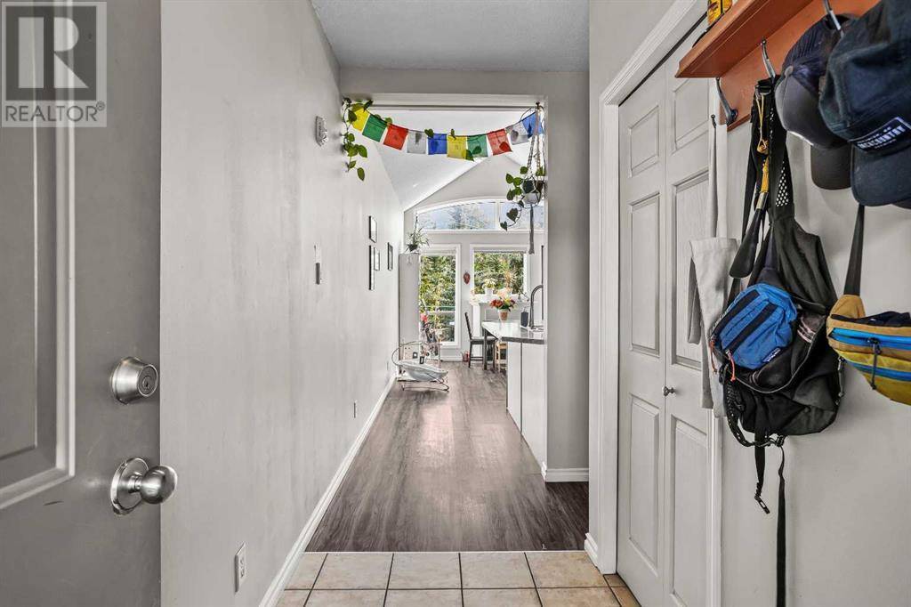 Canmore, AB T1W3E4,320, 176 Kananaskis