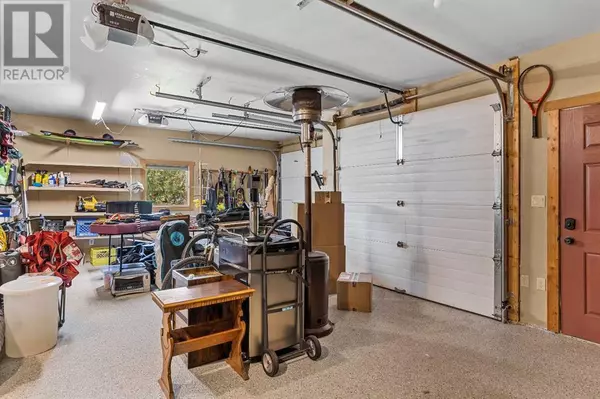 Canmore, AB T1W3E6,214 Eagle Point