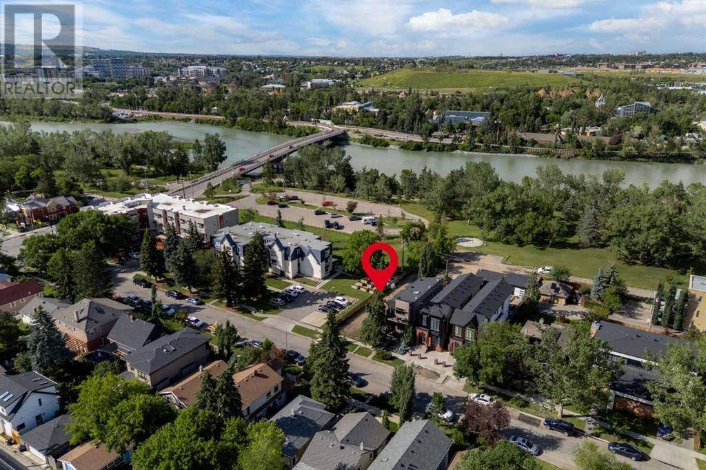 Calgary, AB T2G0M9,1324 8 Avenue SE