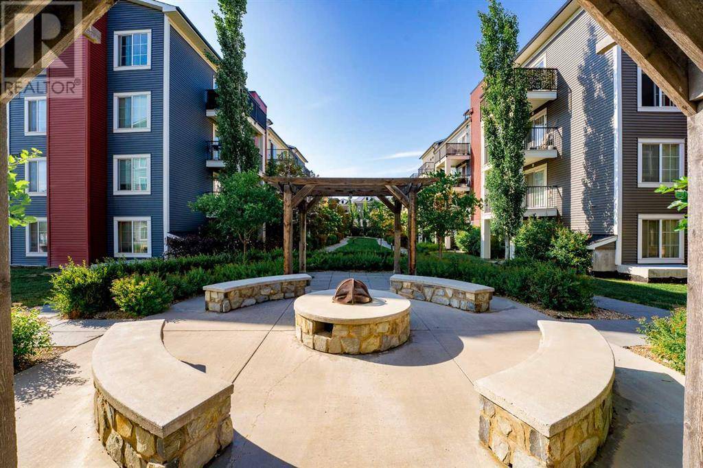 Calgary, AB T2Z4R2,3411, 755 copperpond Boulevard SE