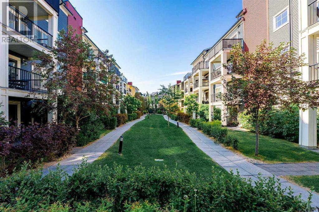 Calgary, AB T2Z4R2,3411, 755 copperpond Boulevard SE