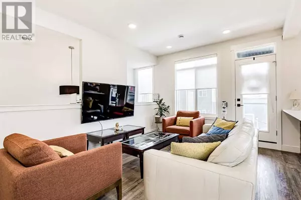 Calgary, AB T3J2H8,511, 10060 46 Street NE