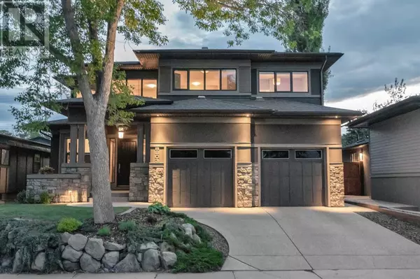 6203 Lloyd Crescent SW, Calgary, AB T3E5V8